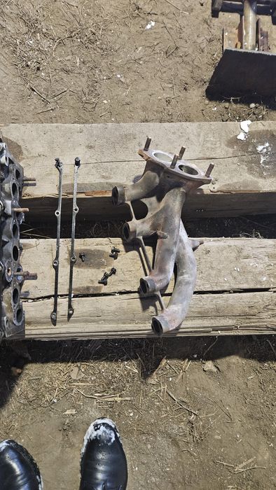 Продам двигатель на запчасти