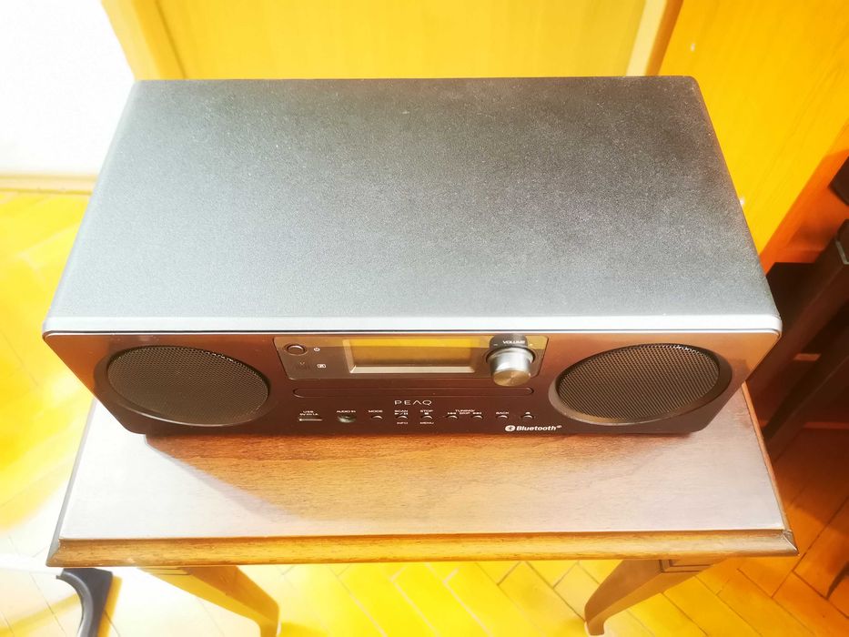 Radio cu Boxe PEAQ  cu Internet Bluetooth
