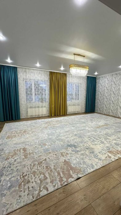 Просторный дом в мкр Умит (деркул)