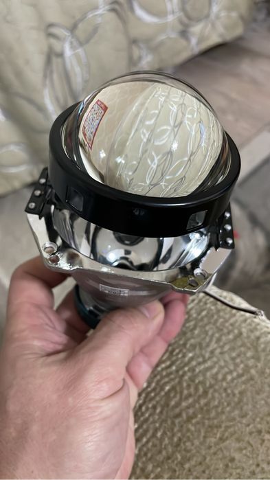 Стекла фар На Мерседес w211