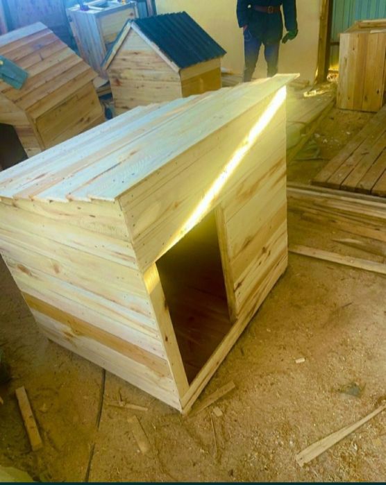 Летняя. Деревянная. Утепленная. Неутепленная. Будка