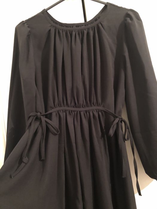 Платья черное стандартные, новые