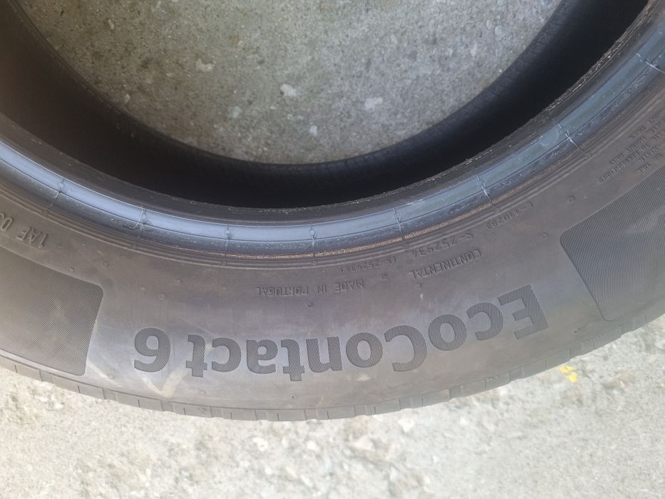 4бр летни гуми Континентал контакт 6/ 215-60-17/ 2019г/ 5- 5.2/ мм.гр.