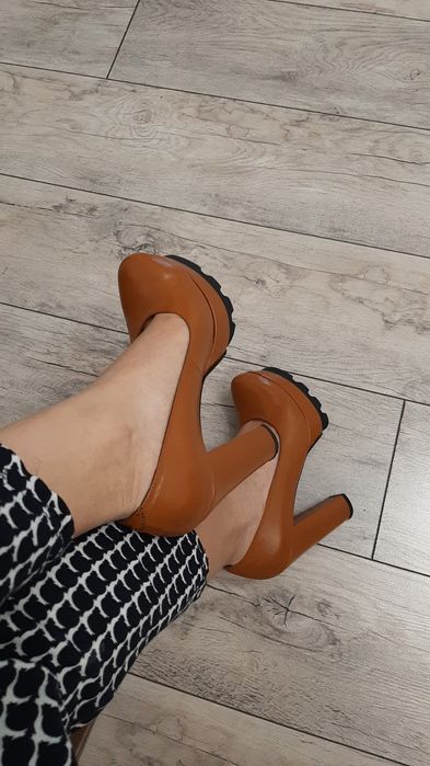 Туфли на выход,нарядные