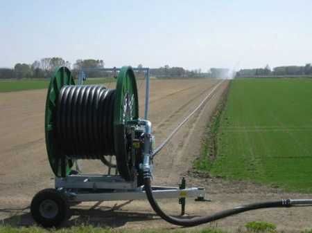 Vand sisteme de irigatii: picurare ,tamburi,pivoti ,motopompe,etc...