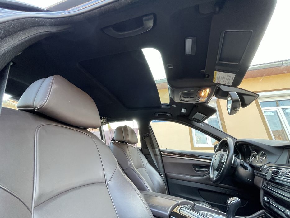 Bmw F10 m550d xdrive camere 360 4 butoane Keyless Go / Entry M Pachet