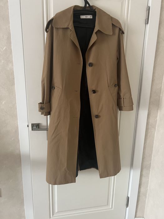 Продам женский плащ тренч