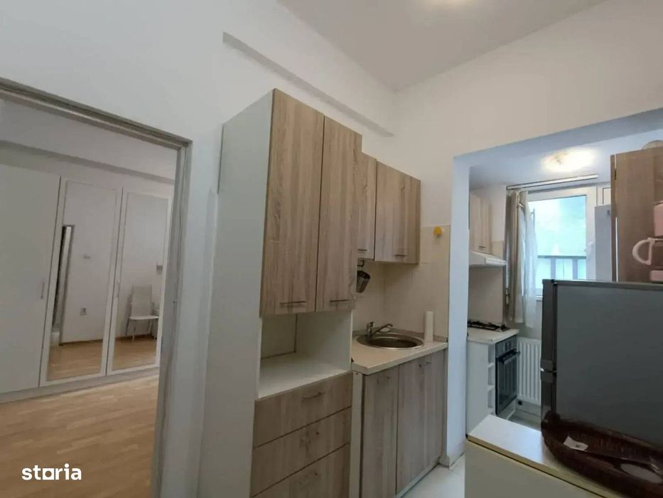De închiriat Garsonieră · Bd. Carol I · Adiacent Universitate