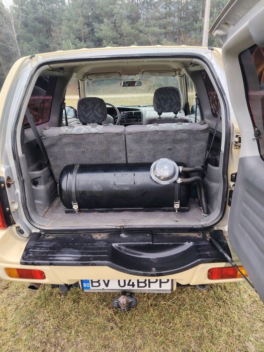 Vând Suzuki grande  vitara  4x4 1,6 benzina +GPL(omologat)