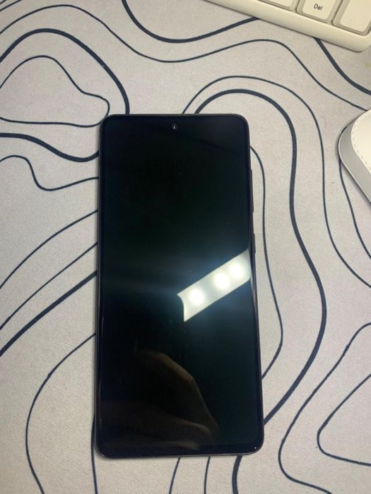 Самсунг а51 на 64 гб