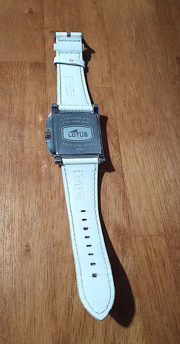 Ceas Bărbați LOTUS Chronograph – Oțel Inoxidabil – 5 ATM – Original