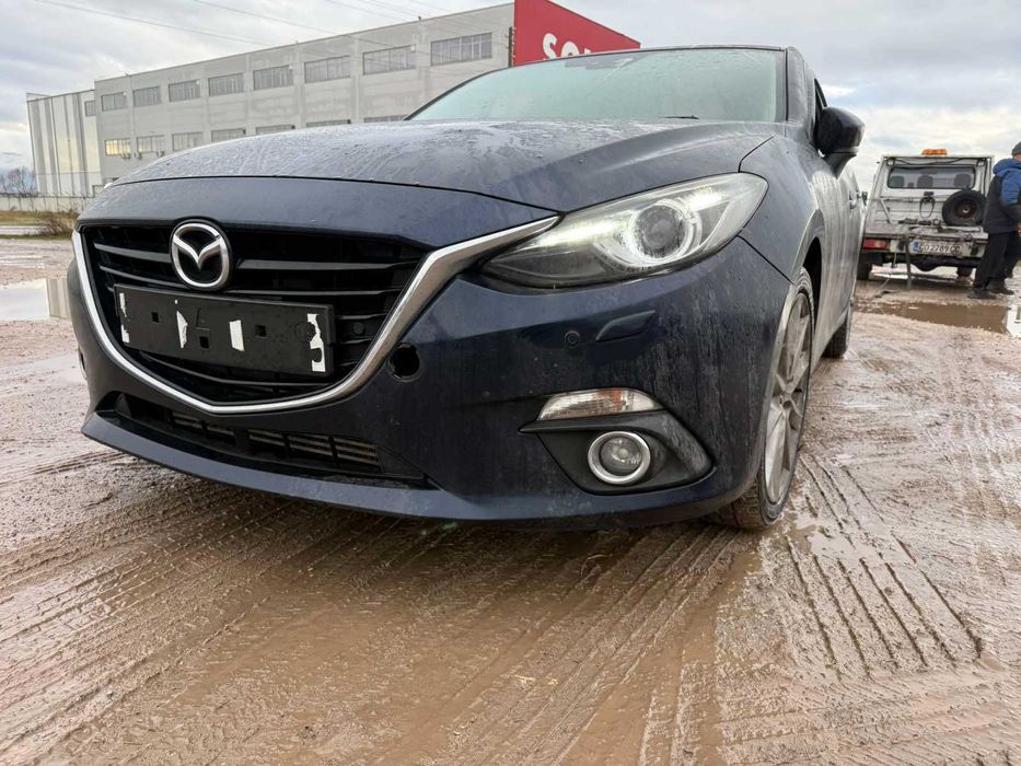 На части Mazda 3 22D 2015 Всички екстри