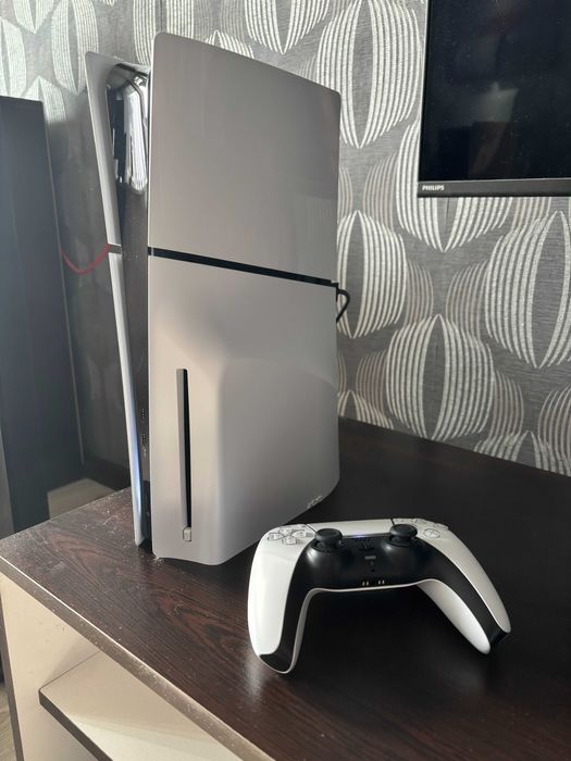 Playstation 5 Slim 2025 | Disc Edition | 1TB | 18 Месеца Гаранция