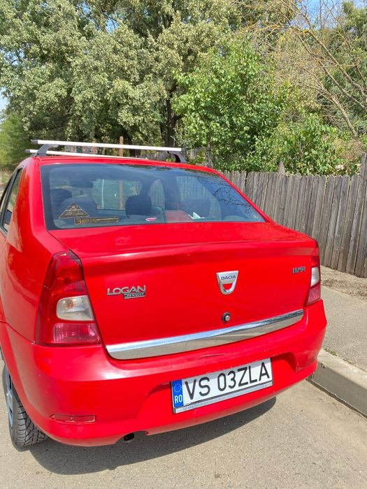Vând Logan 1.6MPI