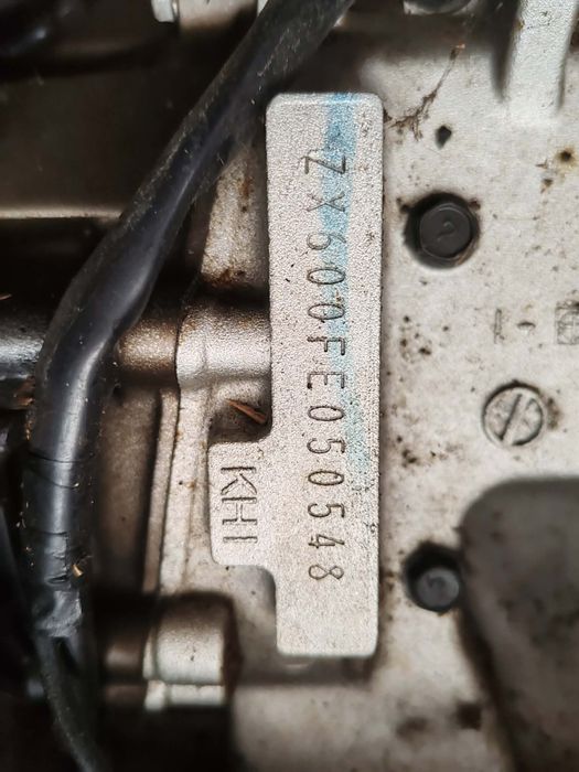 Motor kawasaki Model ZX600F  motor  coplet