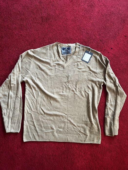 Новый мужской свитер "Basefield"