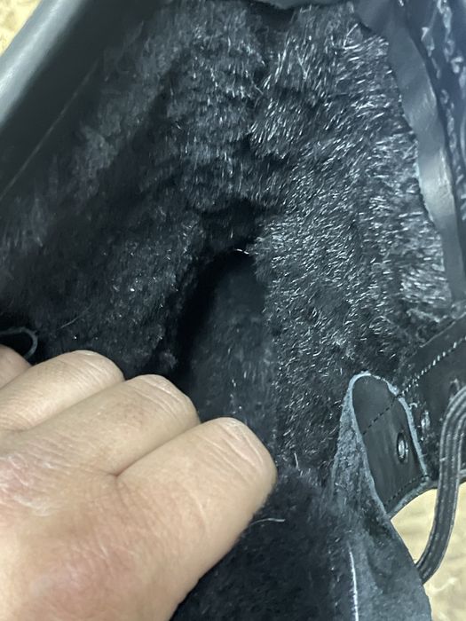 Продам берцы кожанные зимнее