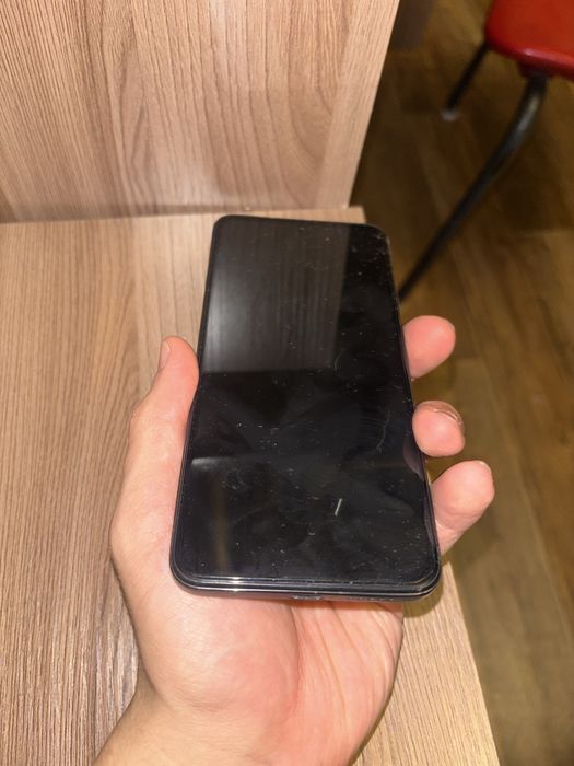 Телефон Redmi Note 11