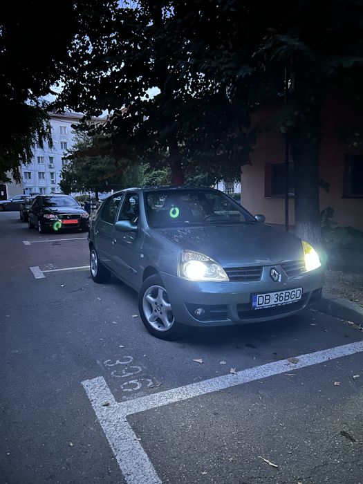 Renault symbol .