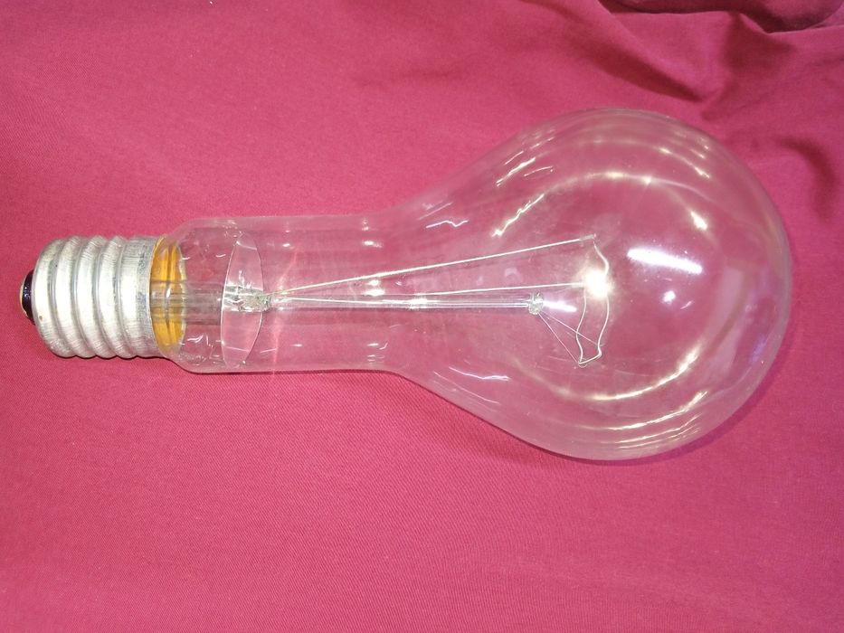 Продам лампы накаливания 500 ватт