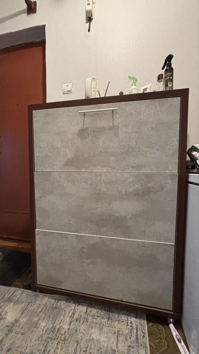 Продам шкафы почти новые