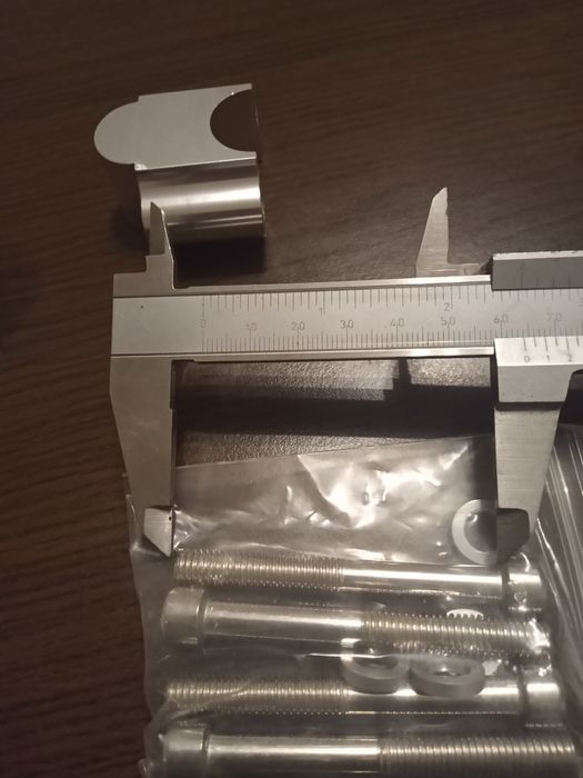 Повдигачи кормило