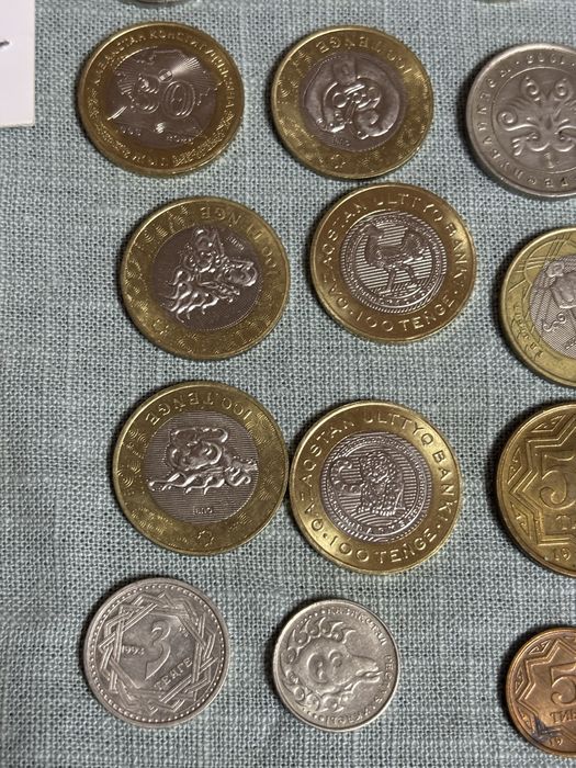 Продам монеты коллекционные