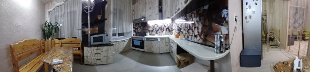 Сдам 3 ком. квартиру, 4 м-н.