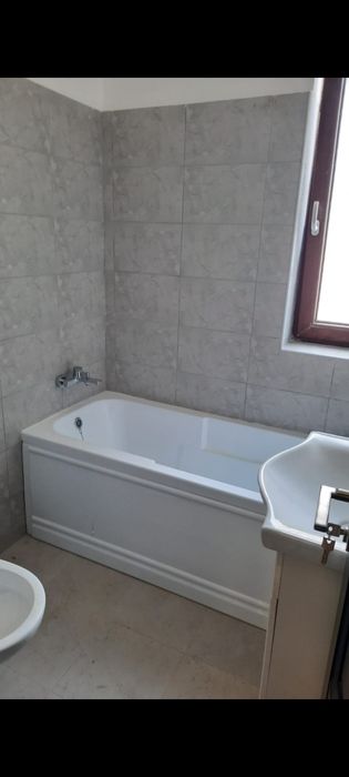 Inchiriez ap 2 camere