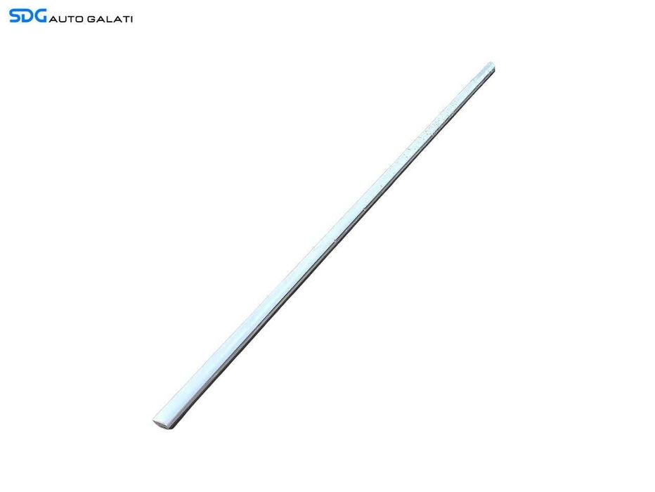 Perie Bandou Cromat pentru Geam Sticla de pe Usa Portiera Dreapta Spate Audi A4 B9 Berlina Sedan 2015 - 2025 [LS0174]