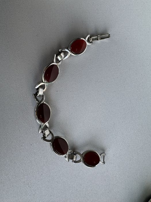 Bratara din argint si carneol