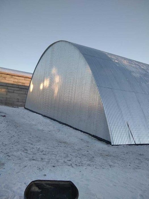 Ангар. Сборно-разборная металлоконструкция.