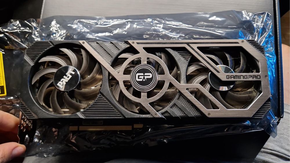 Placa video Palit GeForce RTX 3070 Ti GamingPro