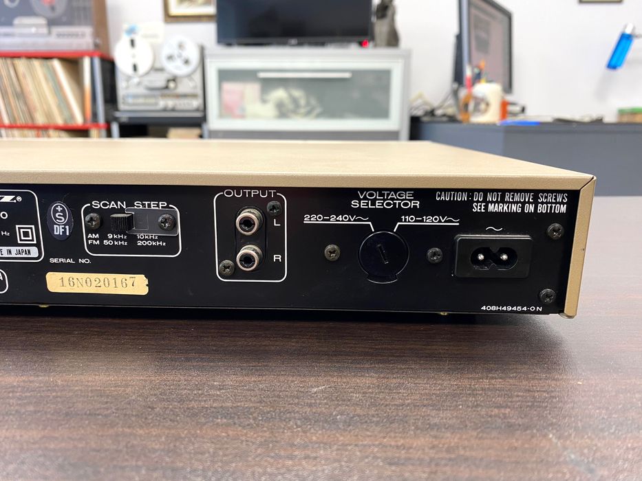Висококачествен тунер Marantz