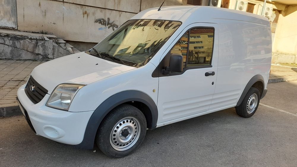 Ford connect model 2012