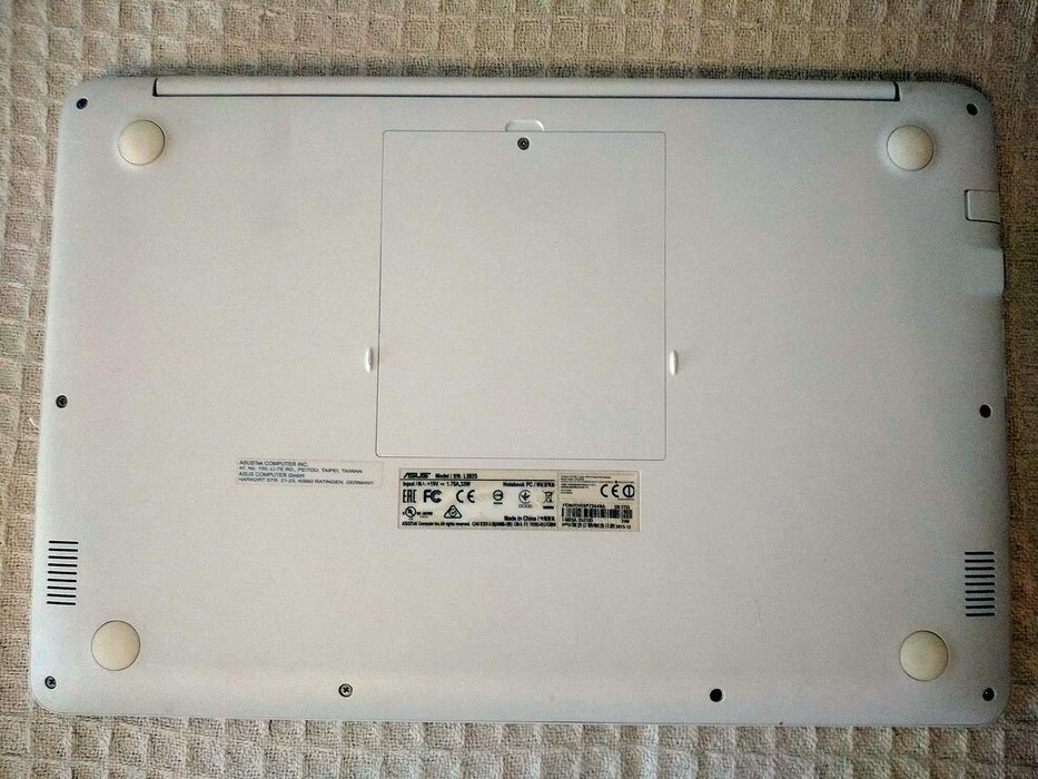 Лаптоп ASUS L502SA