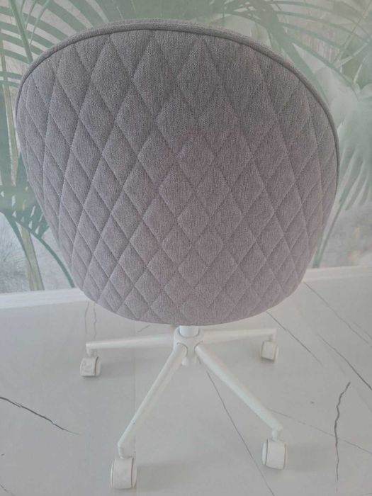 Офис столове в отлично състояние