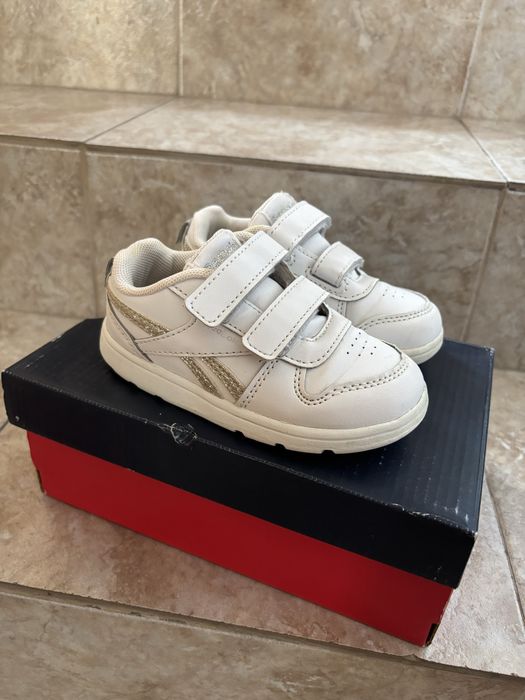 Reebok кецове 24