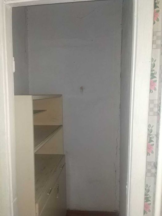 Ц-5 Продается 3х комнатная 3 этаж Metro Minor Алайский Киет Без ремонт