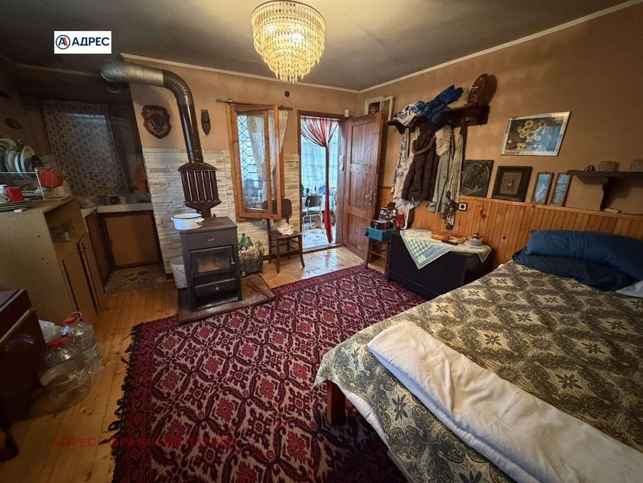 Къща в Плевен-м-т Мъртва долина площ 42 цена 34000