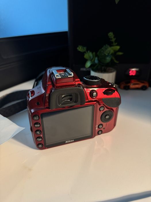 Nikon D3200  DSLR red