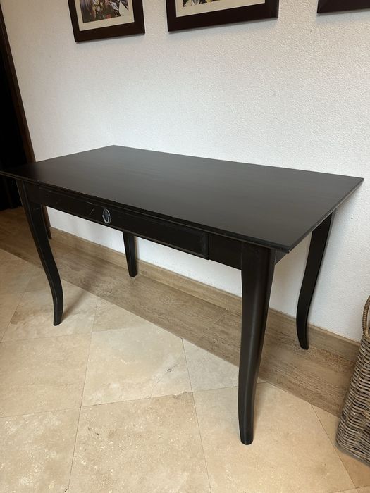 Masuta ikea in stare buna
