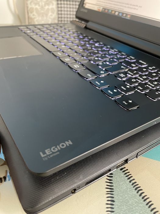 Lenovo Legion Y520-15IKBN 80WK I7 gen7 GTX 1050