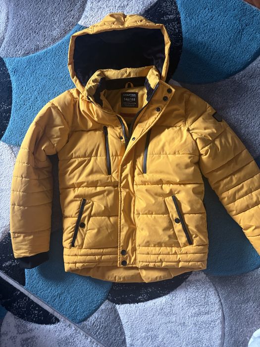 Geaca de scoala perfecta pt acest anotimp146/152