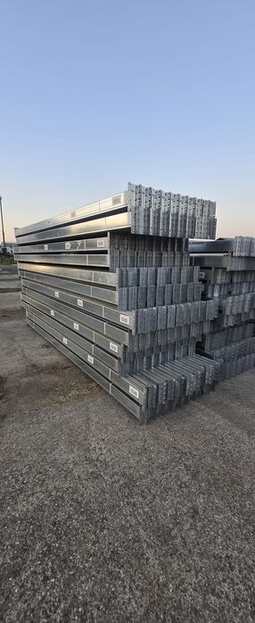 Rafturi metalice pentru paleți