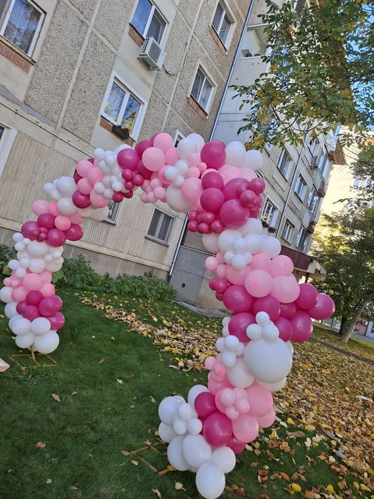 Aranjamente cu baloane pentru evenimente!