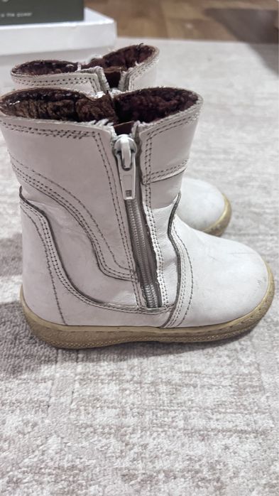 Сапоги для девочки