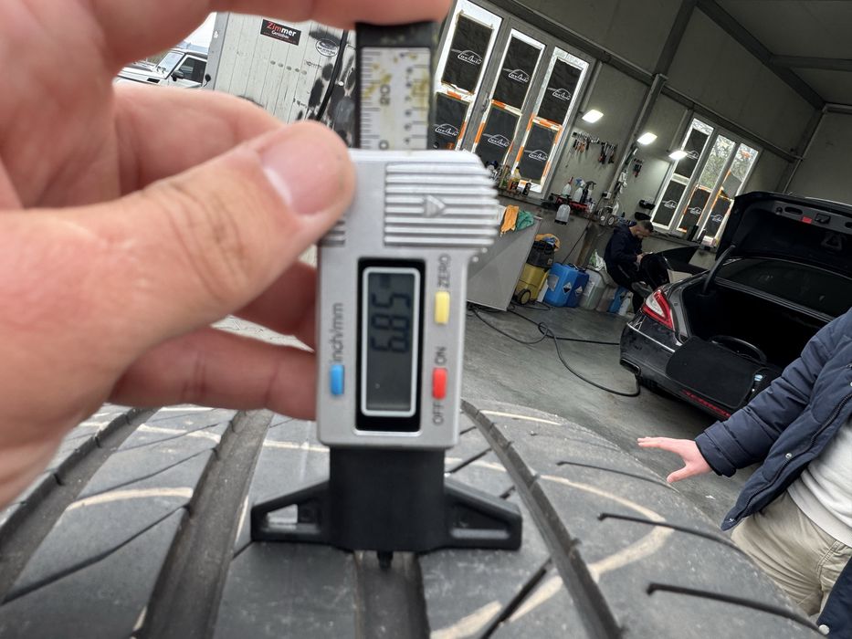 4бр Почти нови летни гуми CONTINENTAL 255/45/19 DOT2024г