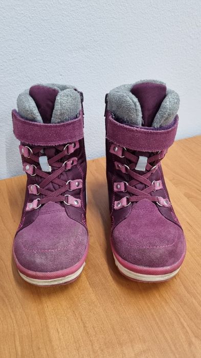 Продам ботинки Reima