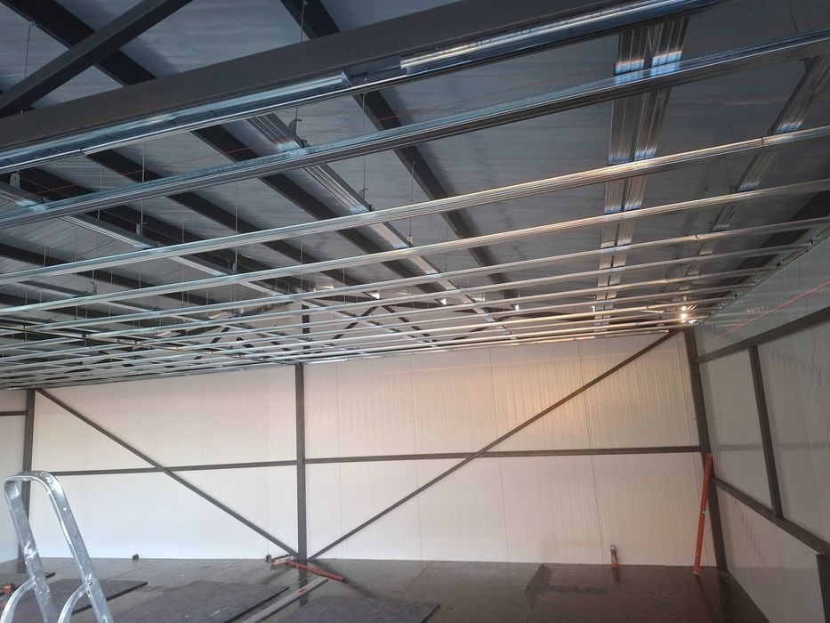 Изваршване на ватрешни и външни ремонти на апартаменти и къщи